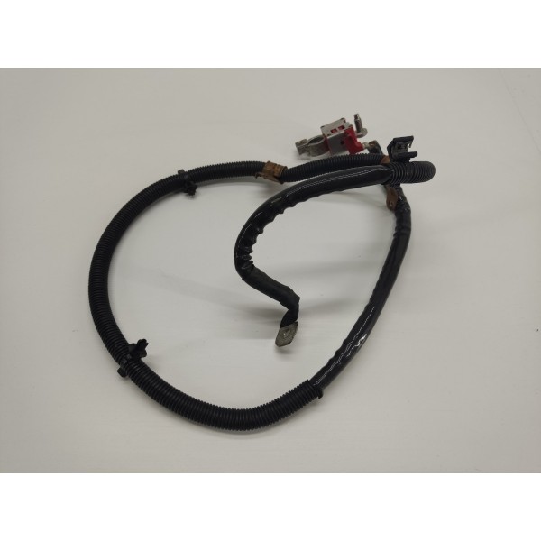 Cabo Polo Positivo Bateria Mercedes Cla 45 Amg 2016