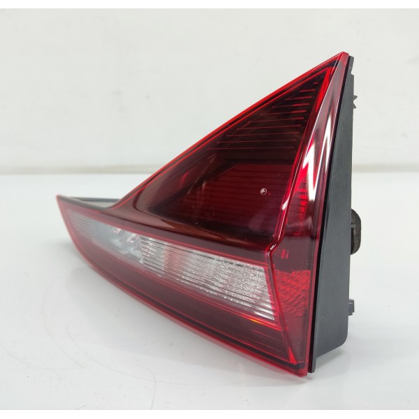 Lanterna Tampa Traseira Esquerda Vw Jetta Gli 230cv 2019 Esquerdo/motorista Vermelho