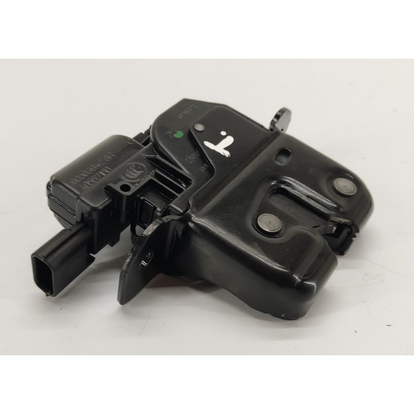 Fechadura Tampa Traseira Nissan Kicks 2021 90503942