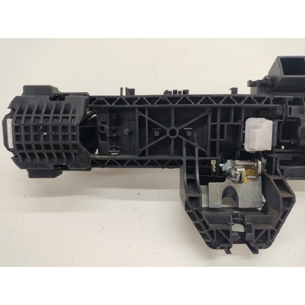 Maçaneta Externa Traseira Direita Mercedes Cla 45 Amg 2016 Cinza Dianteira