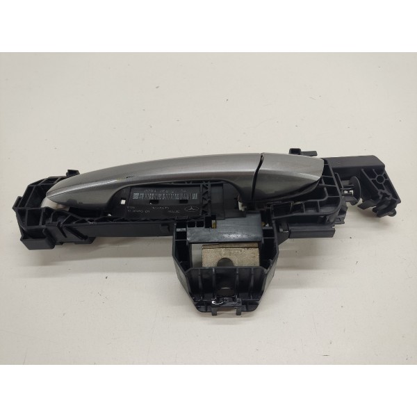 Maçaneta Externa Traseira Esquerda Mercedes Cla 45 Amg 2016 Cinza Dianteira