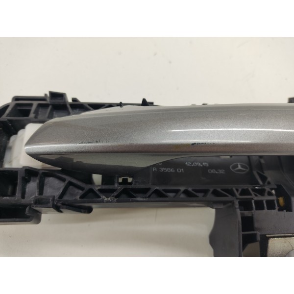 Maçaneta Externa Traseira Esquerda Mercedes Cla 45 Amg 2016 Cinza Dianteira