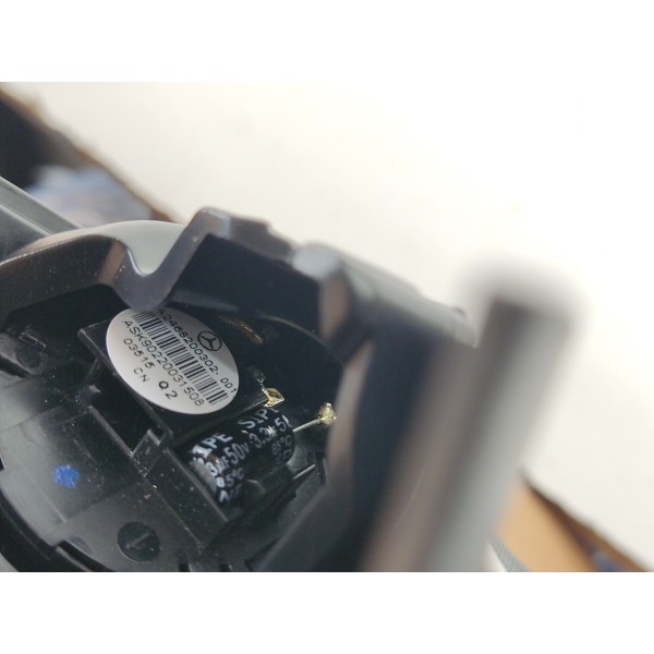 Acabamento Tela Triangulo Auto Falante Porta D. Cla Amg 2016 Preto