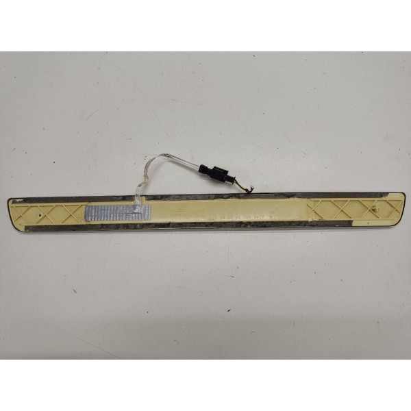 Soleira Porta Dianteira Direita Mercedes Cla 45 Amg 2016