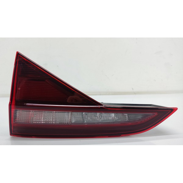 Lanterna Tampa Traseira Direita Vw Jetta Gli 230cv 2019 Direito/passageiro Vermelho