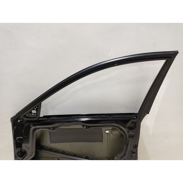 Porta Dianteira Direita Azera 3.3 2011 Dianteira Direita Preto