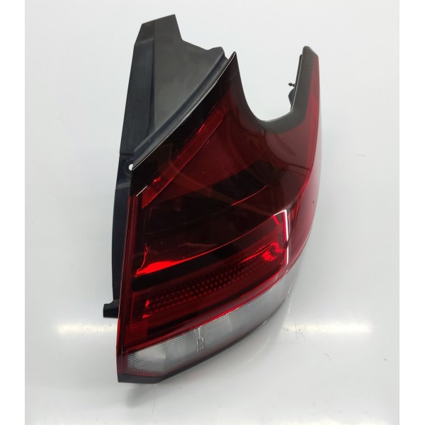 Lanterna Lateral Traseira Direita Nissan Kicks 2021 Direito