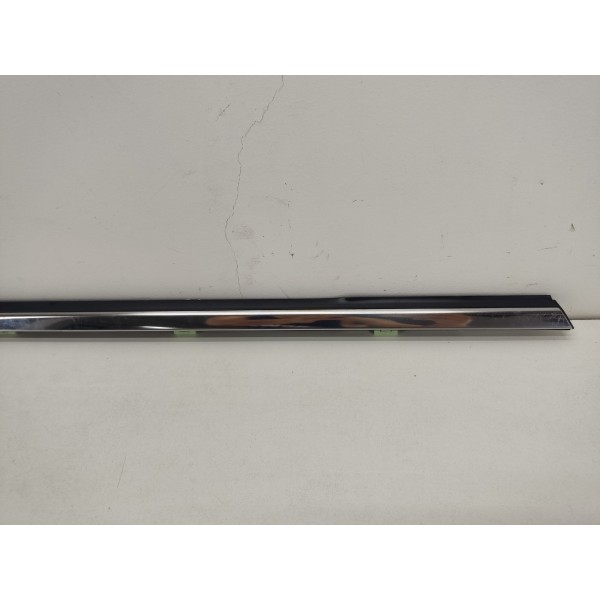 Pestana Porta Traseira Esquerda Azera 3.3 2011