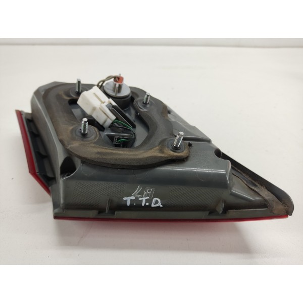 Lanterna Tampa Traseira Direita Com Led Azera 3.3 2011 Direito Vermelho