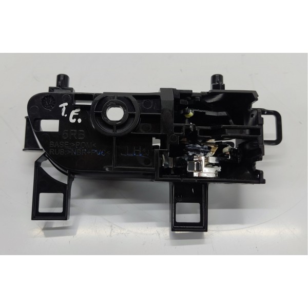 Maçaneta Interna Traseira Esquerda Nissan Kicks 2021 5rb Dianteira