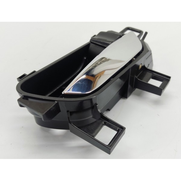 Maçaneta Interna Traseira Direita Nissan Kicks 2021 5rb Traseira