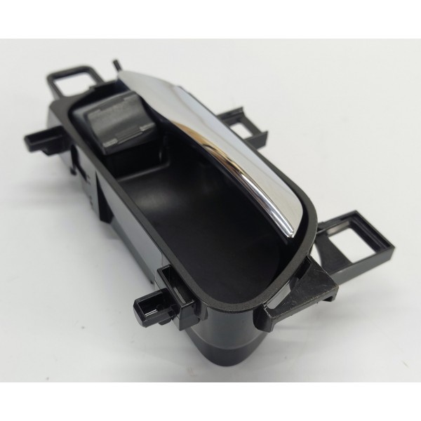 Maçaneta Interna Dianteira Direita Nissan Kicks 2021 5rb Dianteira