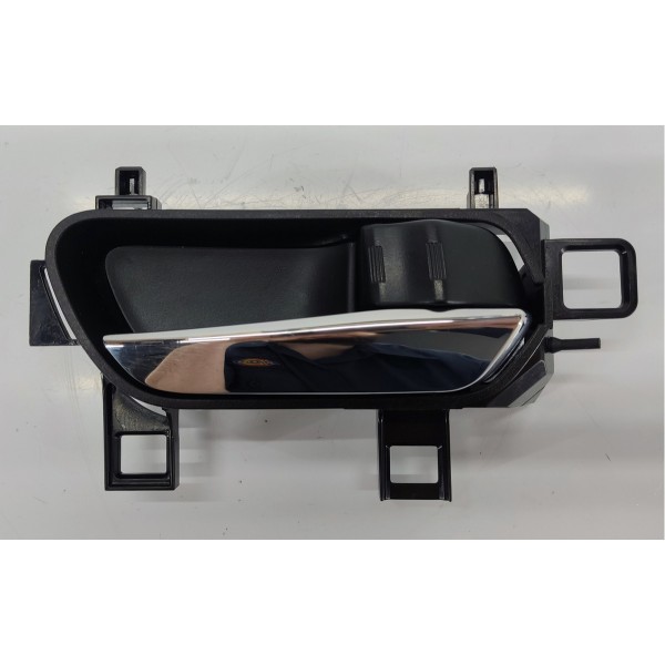 Maçaneta Interna Dianteira Direita Nissan Kicks 2021 5rb Dianteira