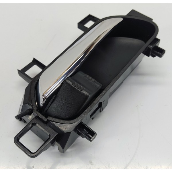 Maçaneta Interna Dianteira Direita Nissan Kicks 2021 5rb Dianteira