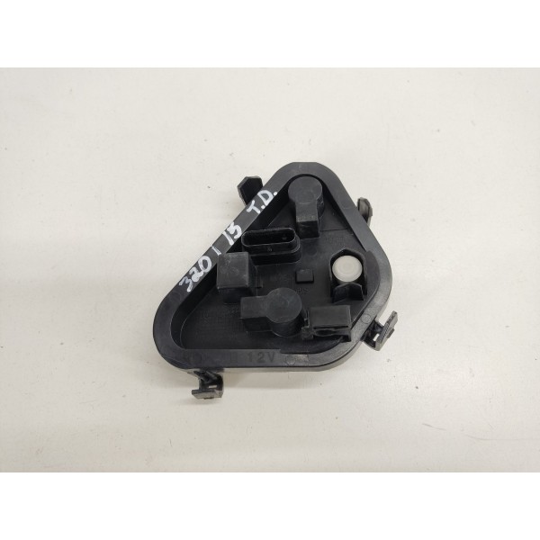 Soquete Circuito Lanterna T.d Bmw 320i N20 2015 Direito Preto