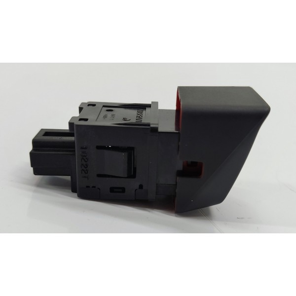 Botão Pisca Alerta Nissan Kicks 2021  Preto