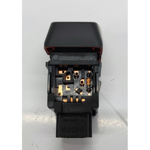 Botão Pisca Alerta Nissan Kicks 2021  Preto