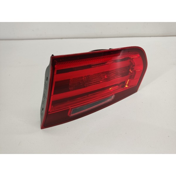 Lanterna Tampa Traseira Direita Bmw 320i N20 2015 Direito Vermelho