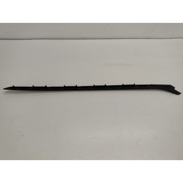 Aplique Friso Para Brisa Lado Direito Bmw 320i N20 2015