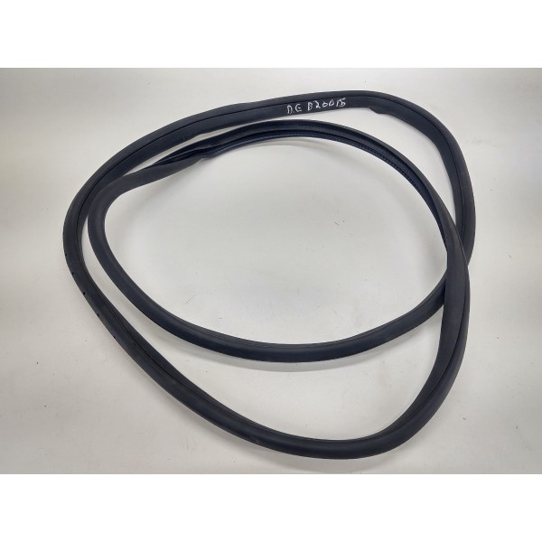Borracha Carroceria Porta Dianteira /e Mercedes B200 2015