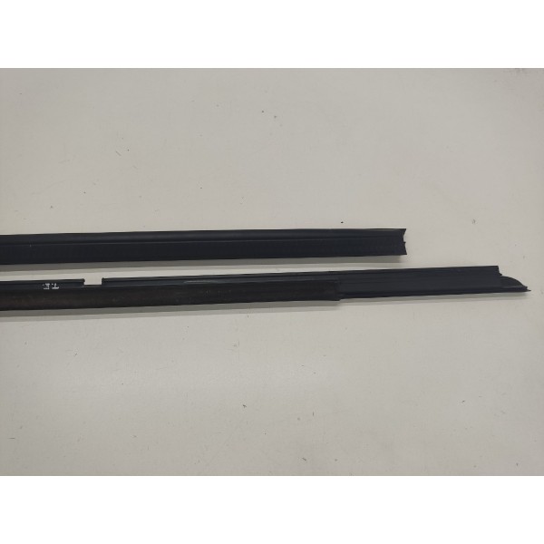 Pestana Porta Traseira Esquerda Fusion 3.0 V6 2010