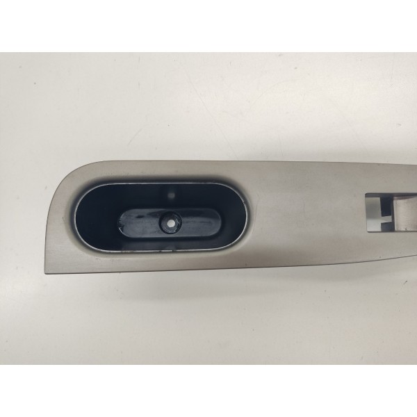 Moldura Botão Vidro Traseiro Direito Fusion V6 2010