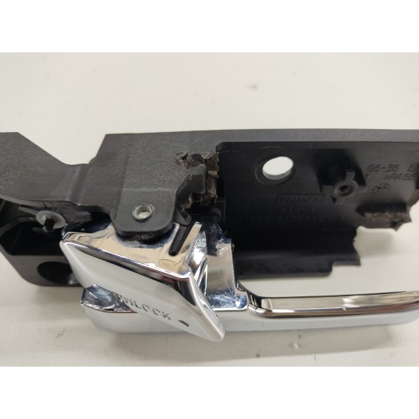 Maçaneta Interna Dianteira Esquerda Fusion V6 2010 C Detalhe Dianteira