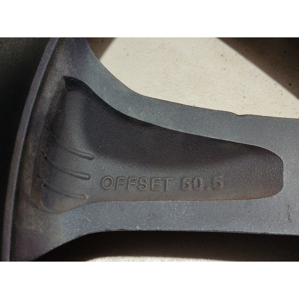 Aro Pneu Roda R18 Hyundai Azera 3.0 2014 52910 2p280 Prateado