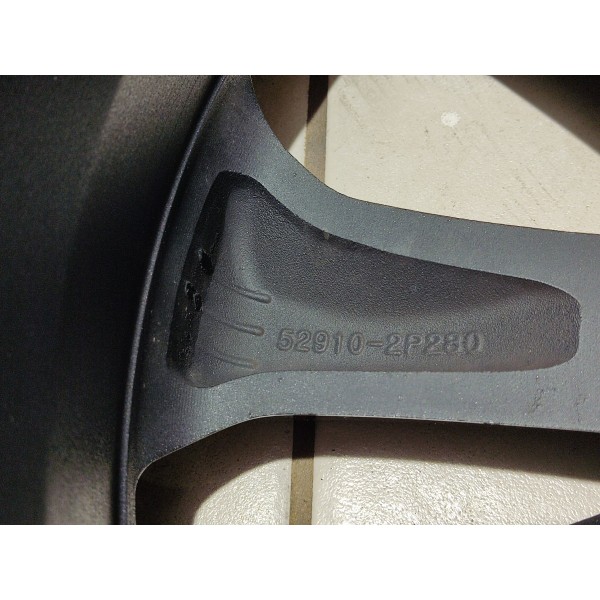 Aro Pneu Roda R18 Hyundai Azera 3.0 2014 52910 2p280 Prateado