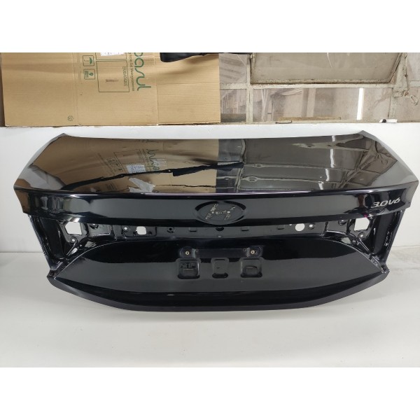 Tampa Traseira Porta Mala Hyundai Azera 3.0 2014 Com Detalhe Preto