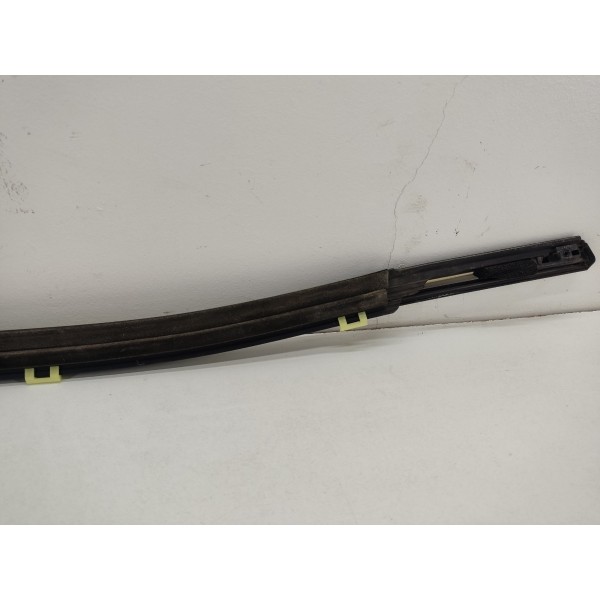 Pestana Porta Vidro Traseira D. Hyundai Azera 3.0 2014