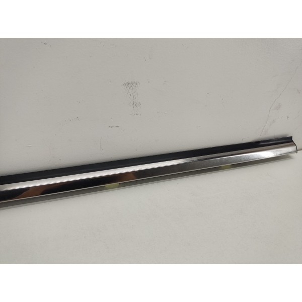 Pestana Porta Vidro Traseira D. Hyundai Azera 3.0 2014