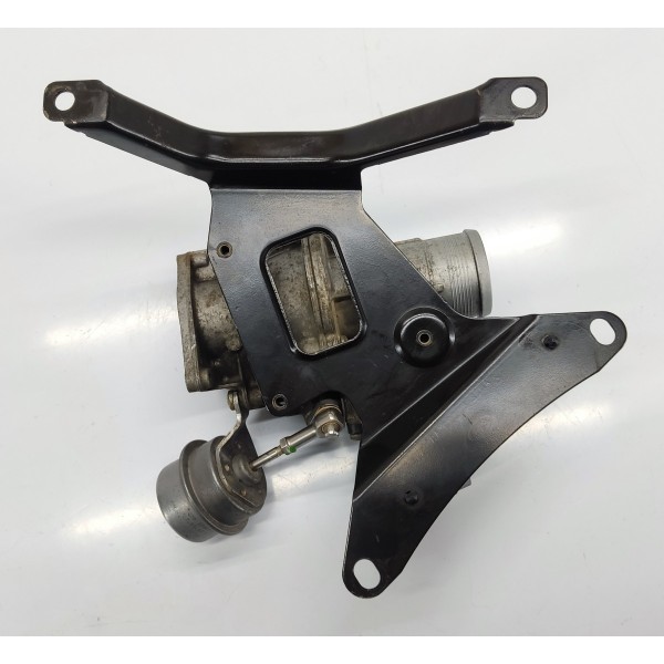 Bomba Agua Valvula Auxiliar Discovery 4 3.0 2012