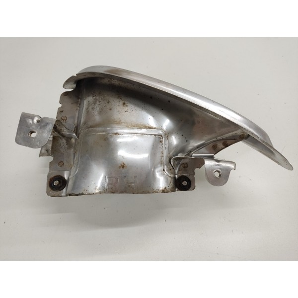 Moldura Acabamento Saida Escape Para Choque T.d. Azera 2014 Prateado