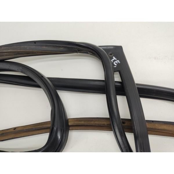 Borracha Vedação Que Vai Na Porta T.e Santa Fe 2012