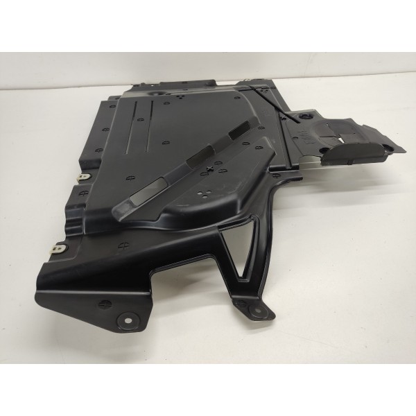 Protetor Tanque Traseiro Esquerdo Bmw X1 2019