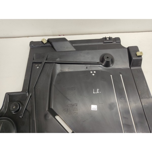 Protetor Tanque Traseiro Esquerdo Bmw X1 2019