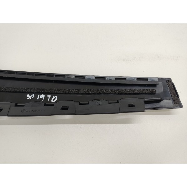 Acabamento Black Piano Porta Traseira Direita Bmw X1 2019