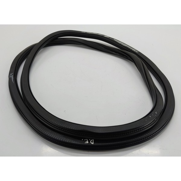 Borracha Carroceria Porta D.e Vw Jetta Gli 230cv 2019 Preto