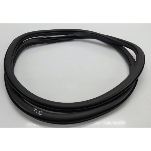 Borracha Carroceria Porta T.d Vw Jetta Gli 230cv 2019 Preto