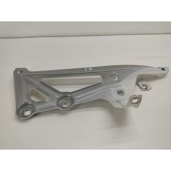 Suporte Para Choque Lado Direito Bmw X1 2019