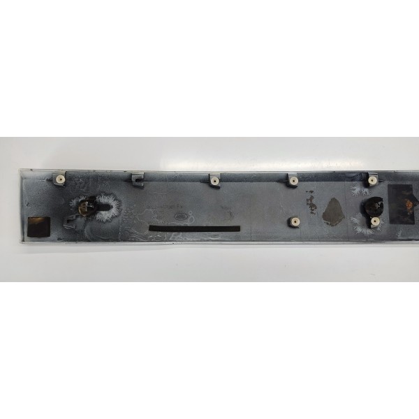 Moldura Acabamento Tampa Traseira Discovery 4 3.0 2012 Branco