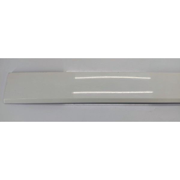 Moldura Acabamento Tampa Traseira Discovery 4 3.0 2012 Branco