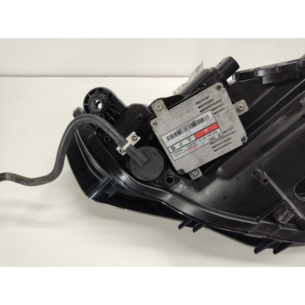 Farol Dianteiro Direito Audi A3 2016 Detalhe Direito