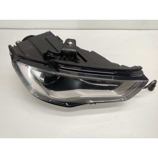 Farol Dianteiro Direito Audi A3 2016 Detalhe Direito
