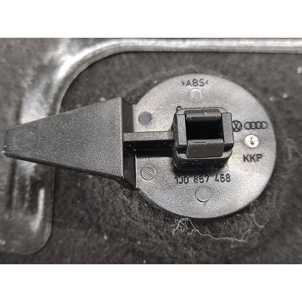 Acabamento Lateral Mala Direito Tiguan 2012 Tsi Preto Nome