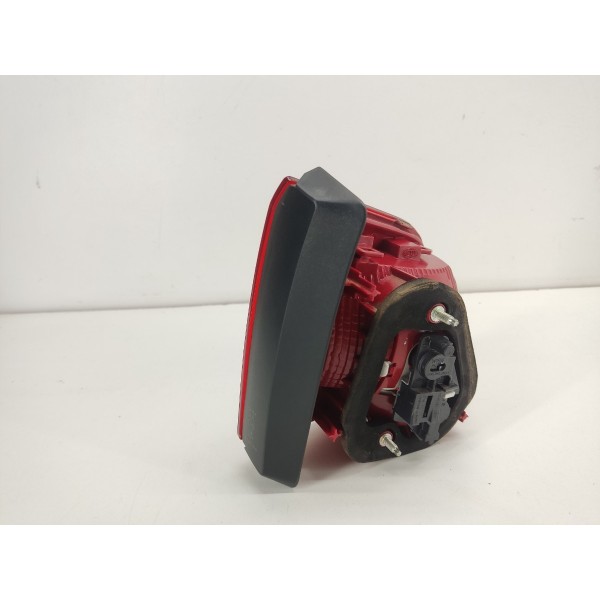 Lanterna Tampa Traseira Direita Tiguan 2012 Tsi Direito Vermelho