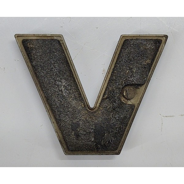 Emblema Letra V Tampa Traseira Discovery 4 2012