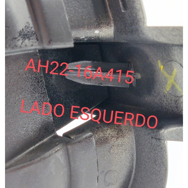 Acabamento Para Lama Esquerdo Discovery 4 2012 C/detalhe