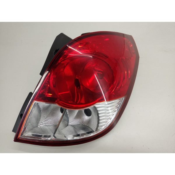 Lanterna Traseira Direita Chevrolet Captiva 3.6 2011 Direito Vermelho